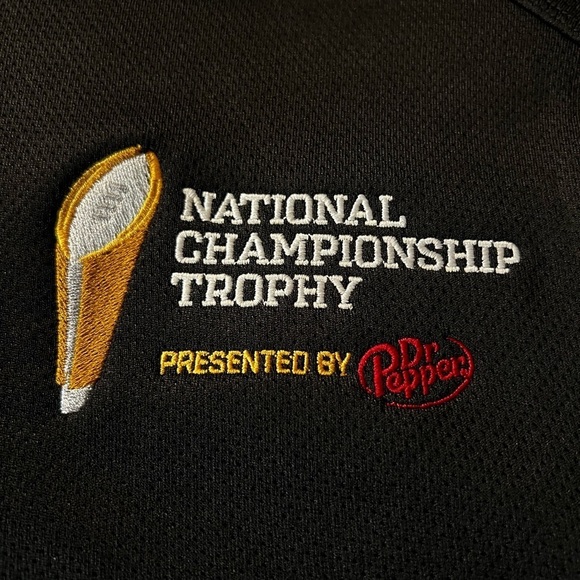 NIKE MEN’S BLACK PULLOVER 1/4 ZIP WITH NATIONAL CHAMPIONSHIP TROPHY LOGO SZ M - Picture 3 of 10
